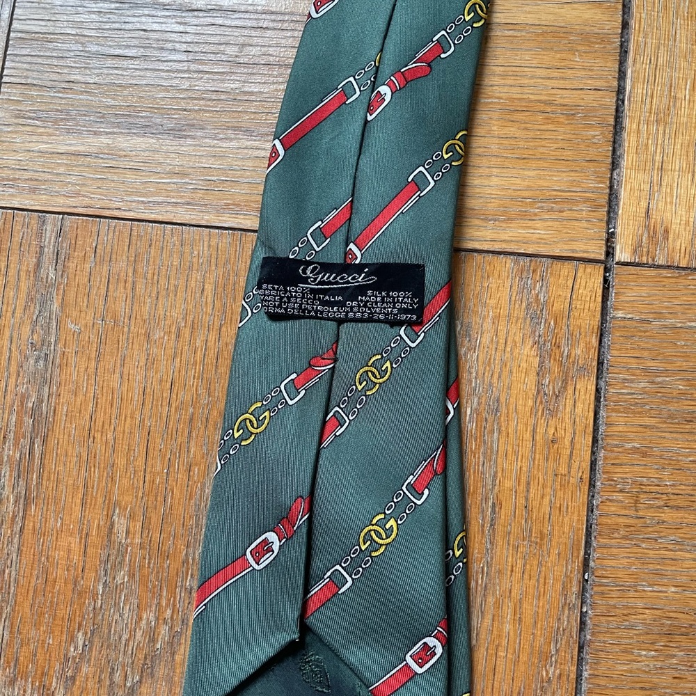 Gucci Green Tie with Red and Gold Belt Design